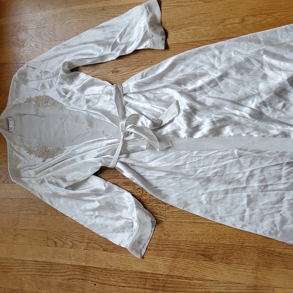 Linea Donatella satin long robe with embellishments L - Picture 1 of 11